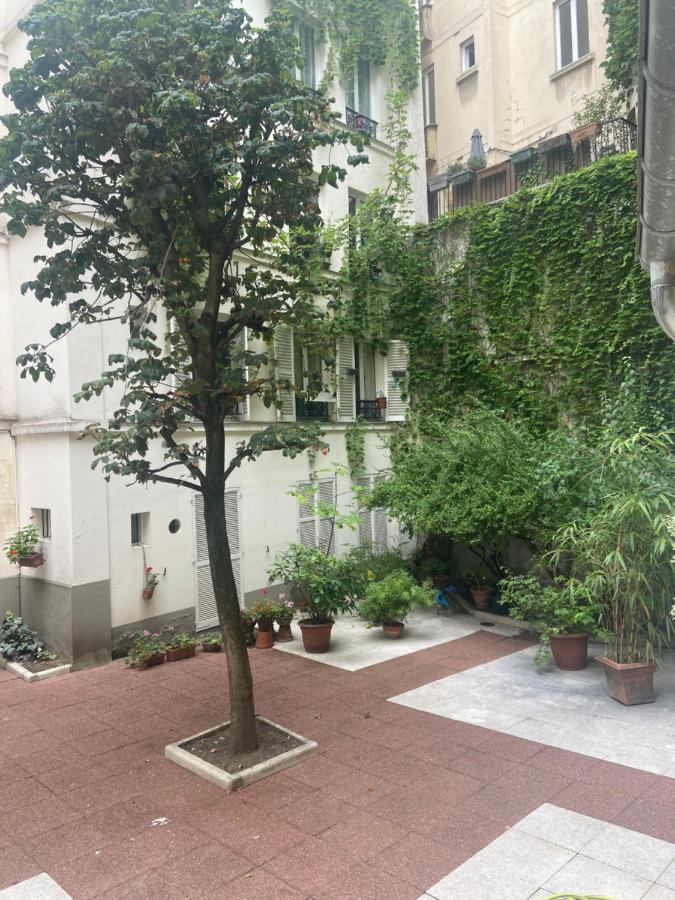 Tres Bel Appartement Montmartre Paris Exterior photo